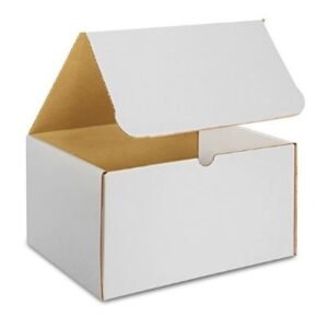 11-1/8"X8-3/4"X6" 32 ECT Oyster White Die Cut Mailer